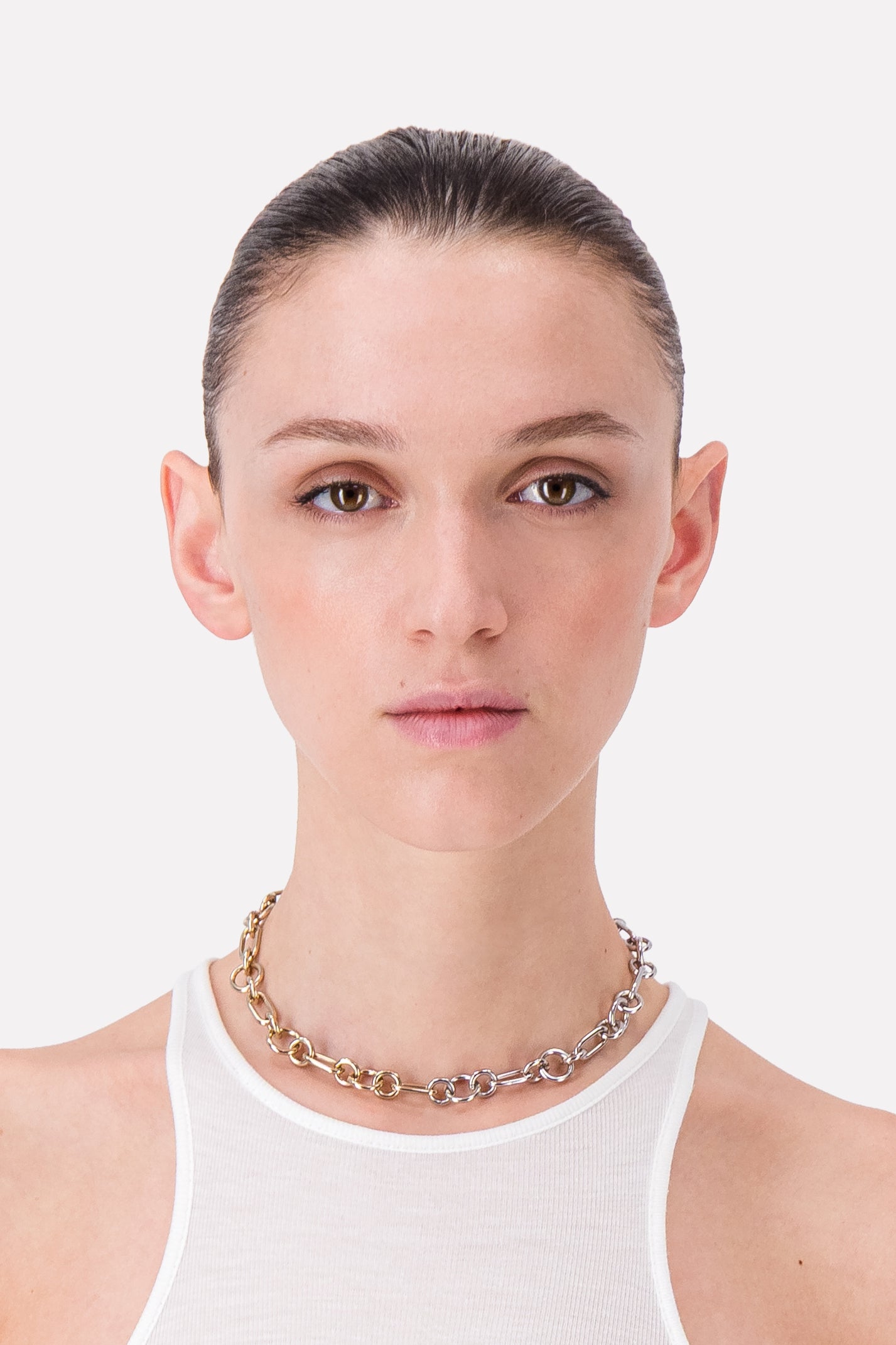 Justine Clenquet - Scott choker
