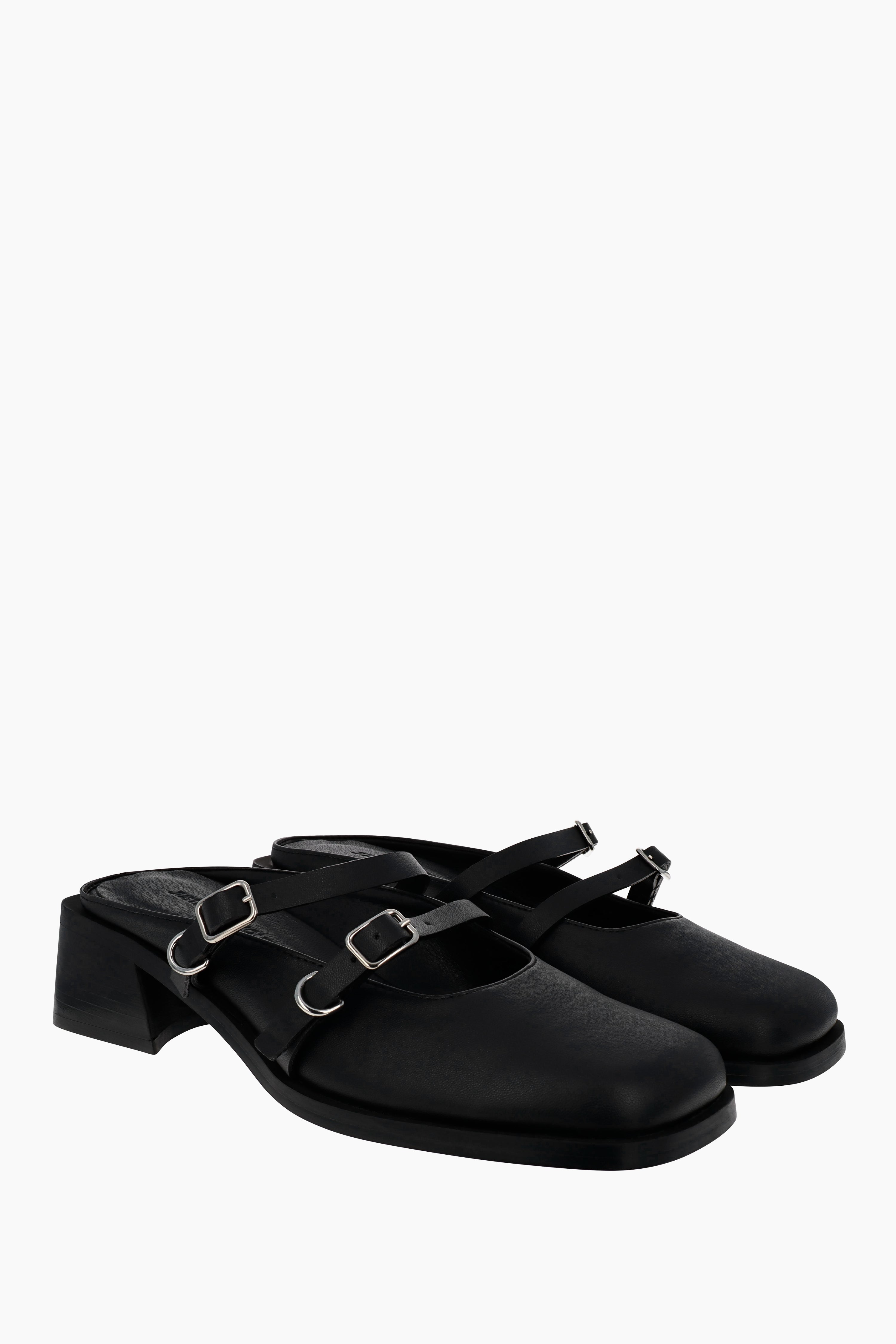 Justine Clenquet - Andie black mules