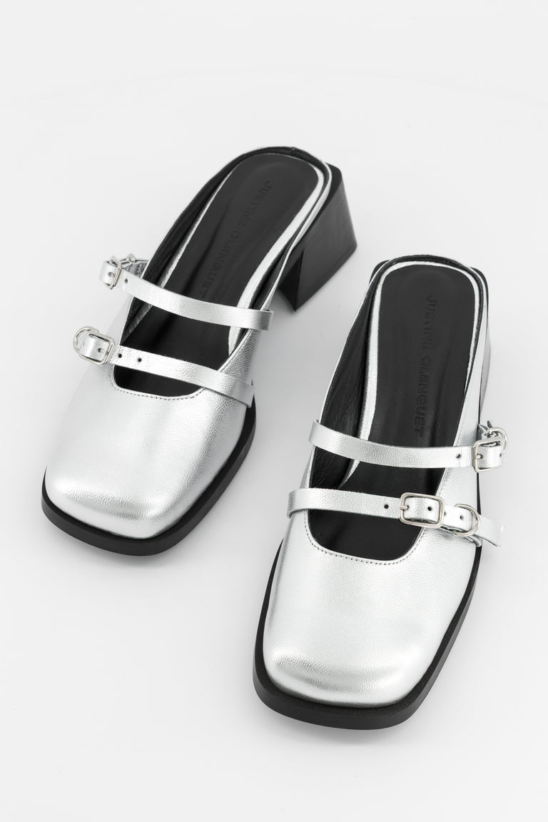 Andie silver mules