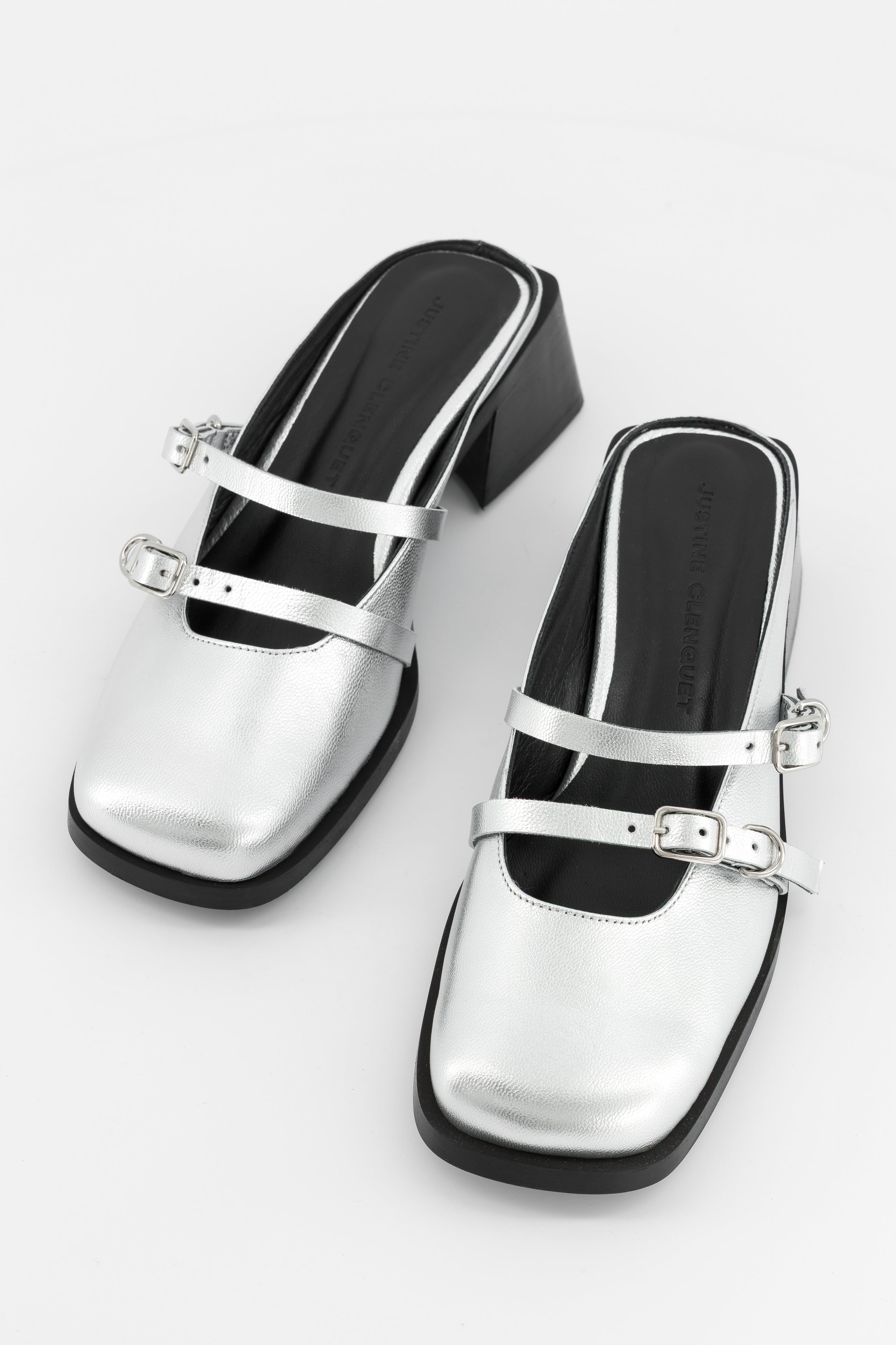 Andie silver mules