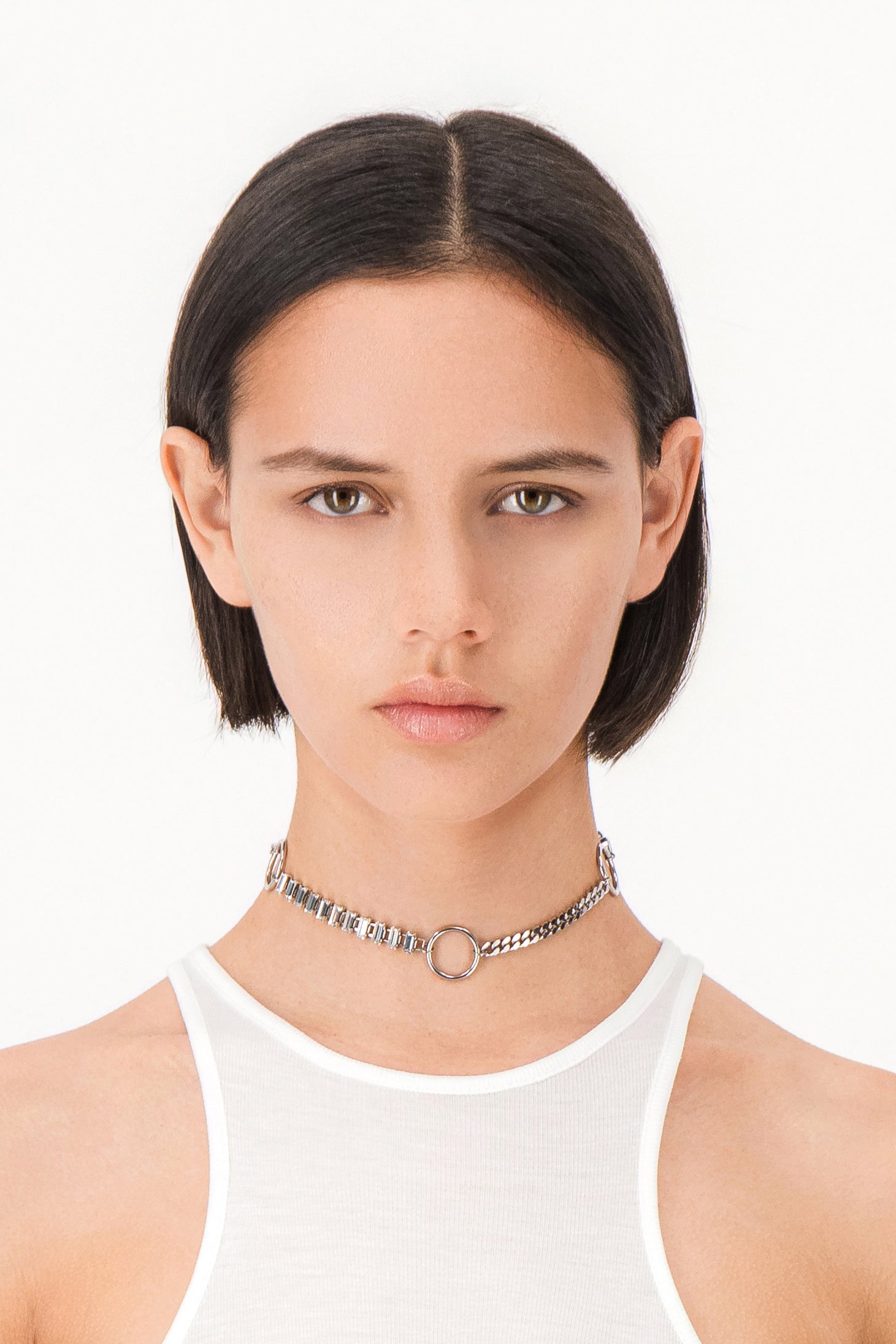 Chloë crystal choker