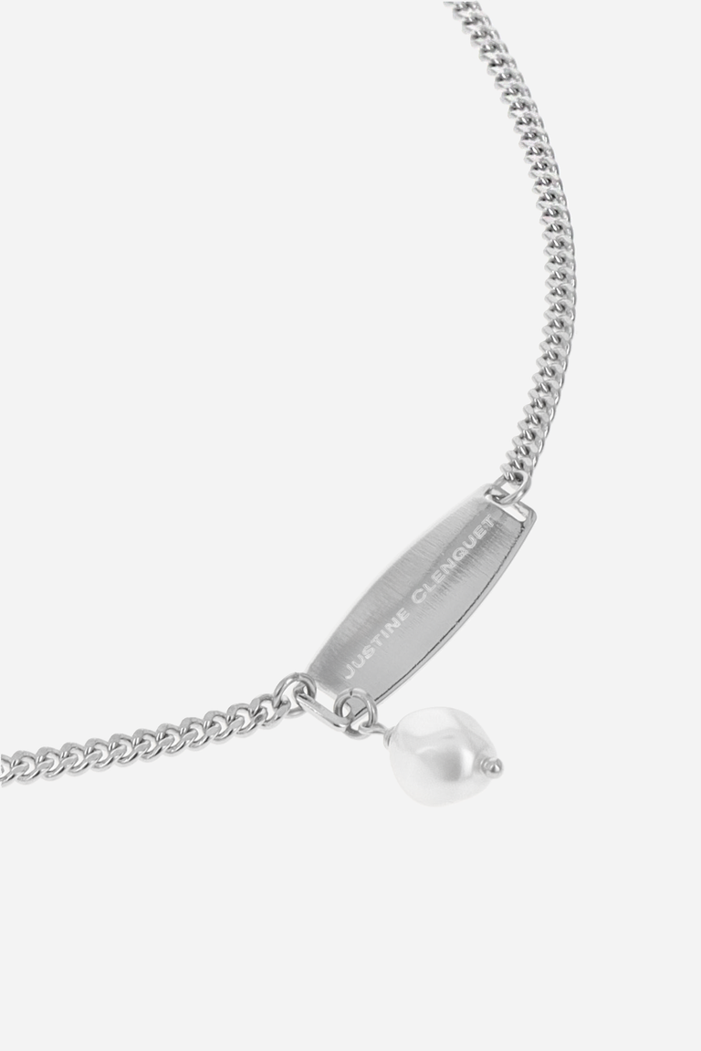 Fisher pearl bracelet
