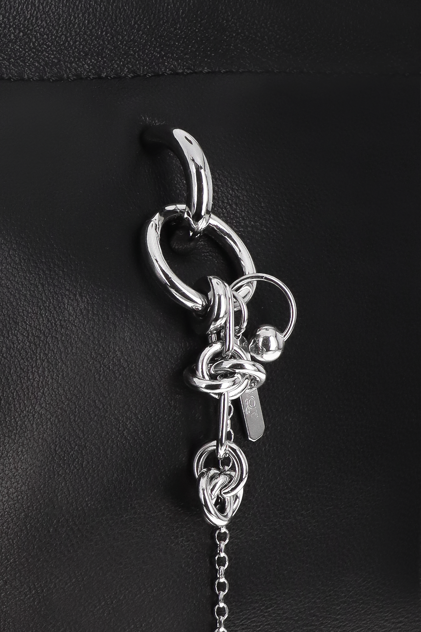 Flor black bag + chain charm