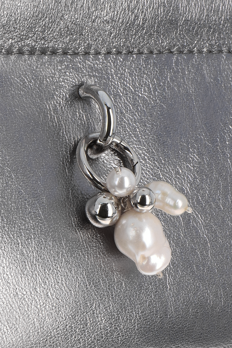 Flor gun metal bag + pearl charm
