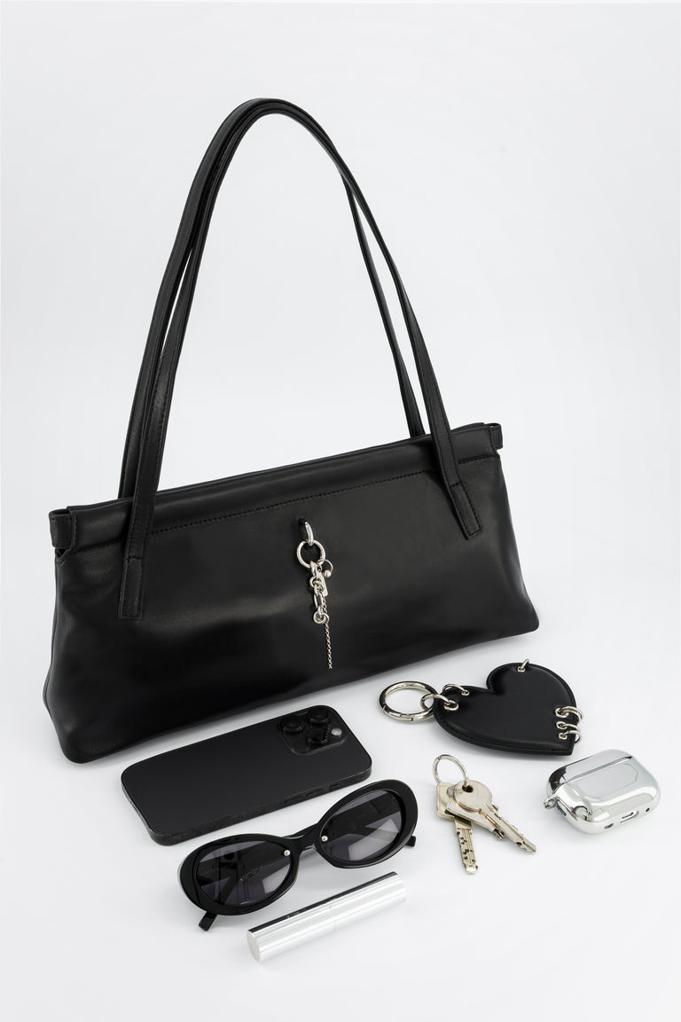 Flor black bag + chain charm