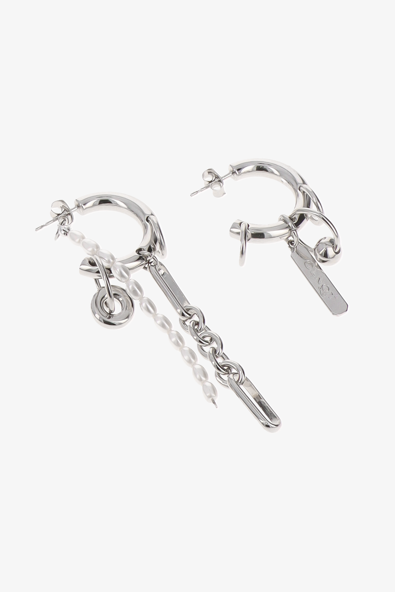 Iris pearl earrings