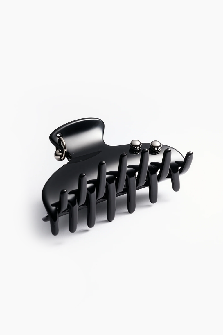 Kate black hair claw clip