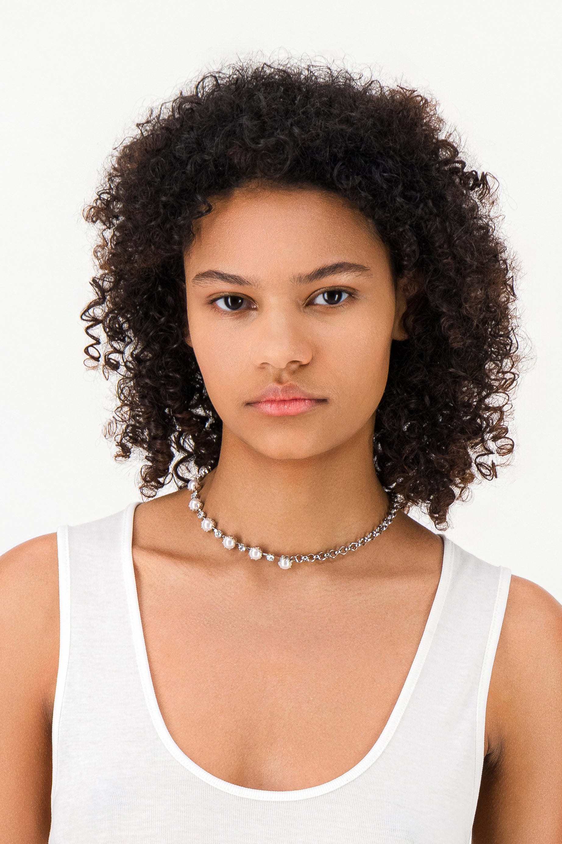 Justine Clenquet necklace w newest pearl